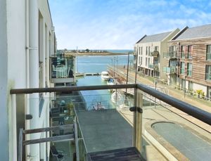 WATERSIDE MARINA- click for photo gallery